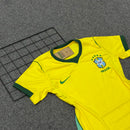 Camisa Feminina Seleção Brasil I 26/27 Nike - Amarela